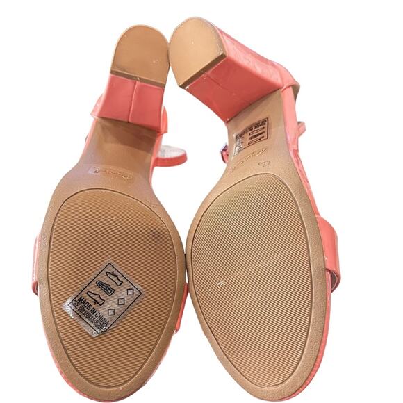 Qupid chunky block heels Faux peach Patent leather ankle straps size 8.5 - Picture 5 of 8